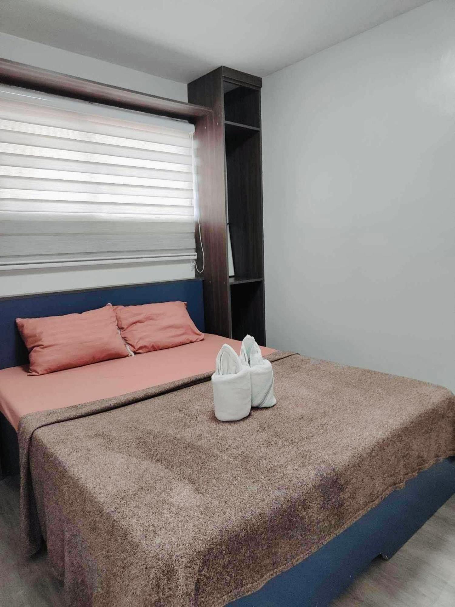 Cozy 2Br With Free Pool Beside Sm City Mall Davao Ngoại thất bức ảnh